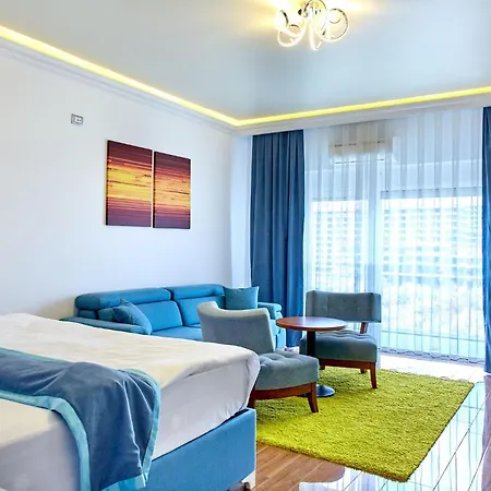 Promenada Apartment